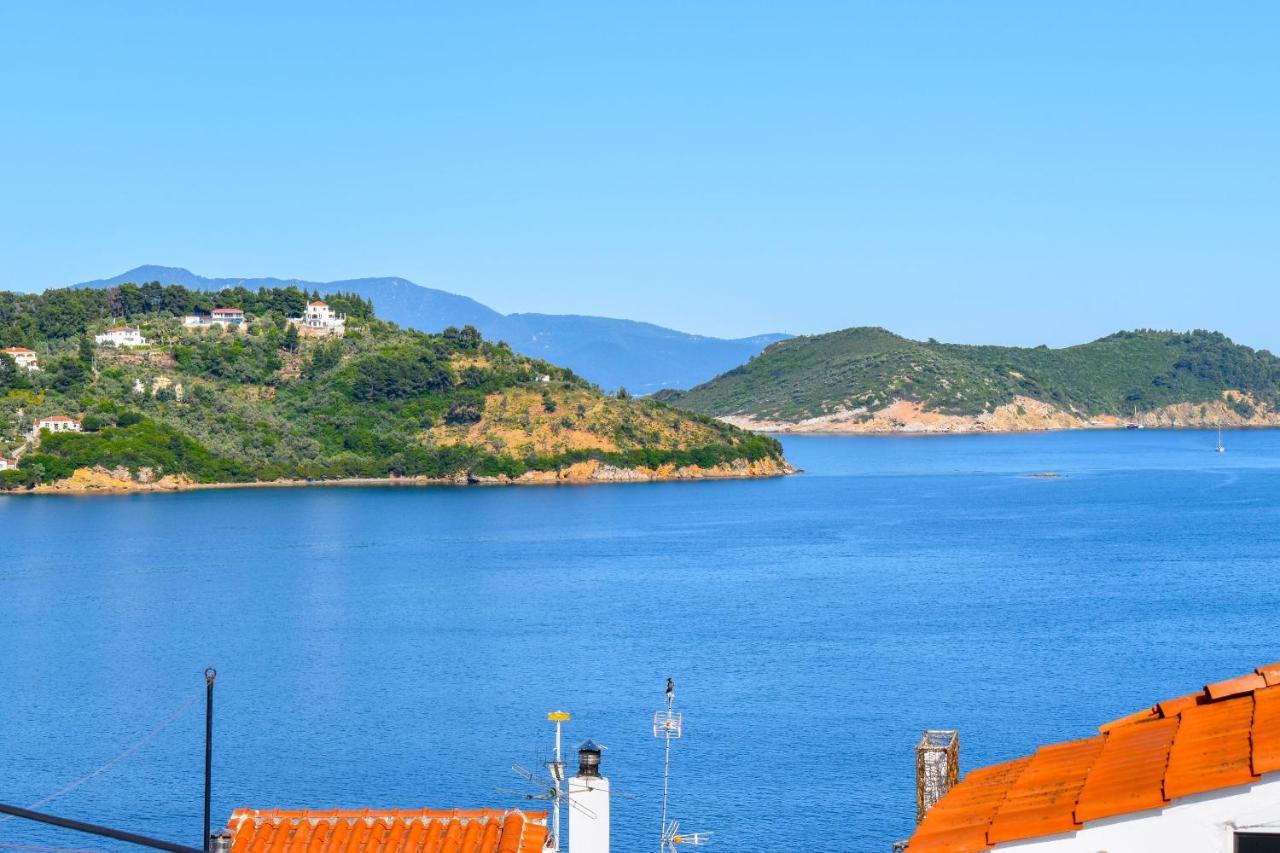 La Maison Plakes Rooftop Apt Città di Skiathos Esterno foto