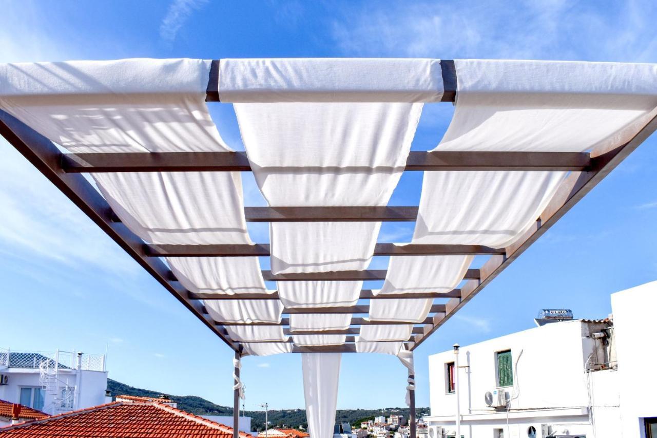 La Maison Plakes Rooftop Apt Città di Skiathos Esterno foto