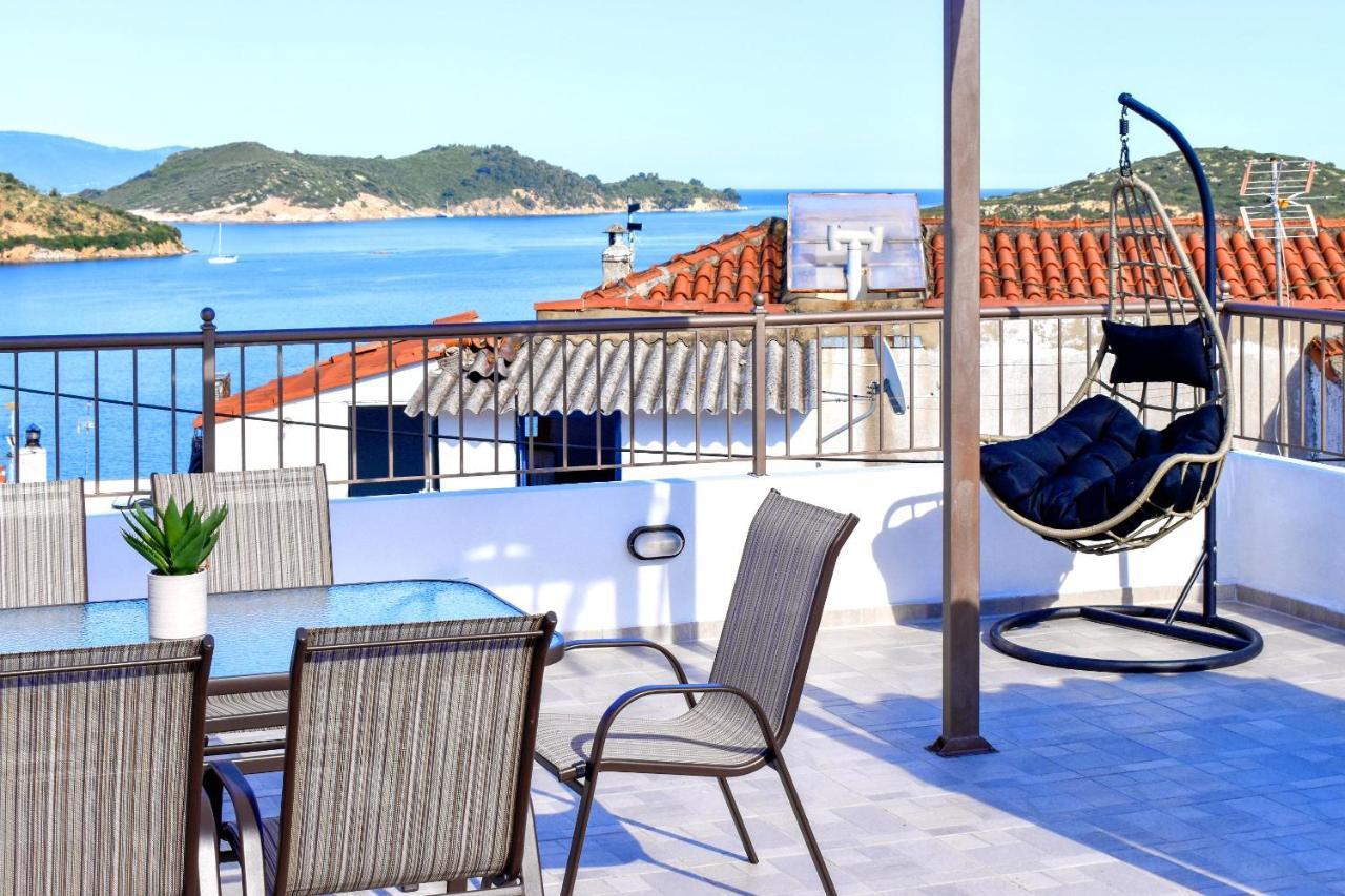La Maison Plakes Rooftop Apt Città di Skiathos Esterno foto