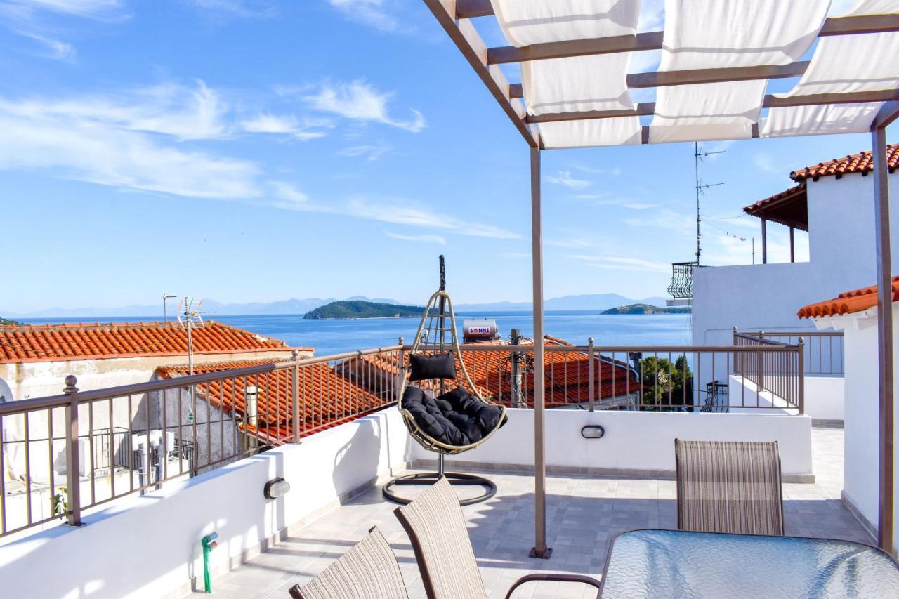 La Maison Plakes Rooftop Apt Città di Skiathos Esterno foto